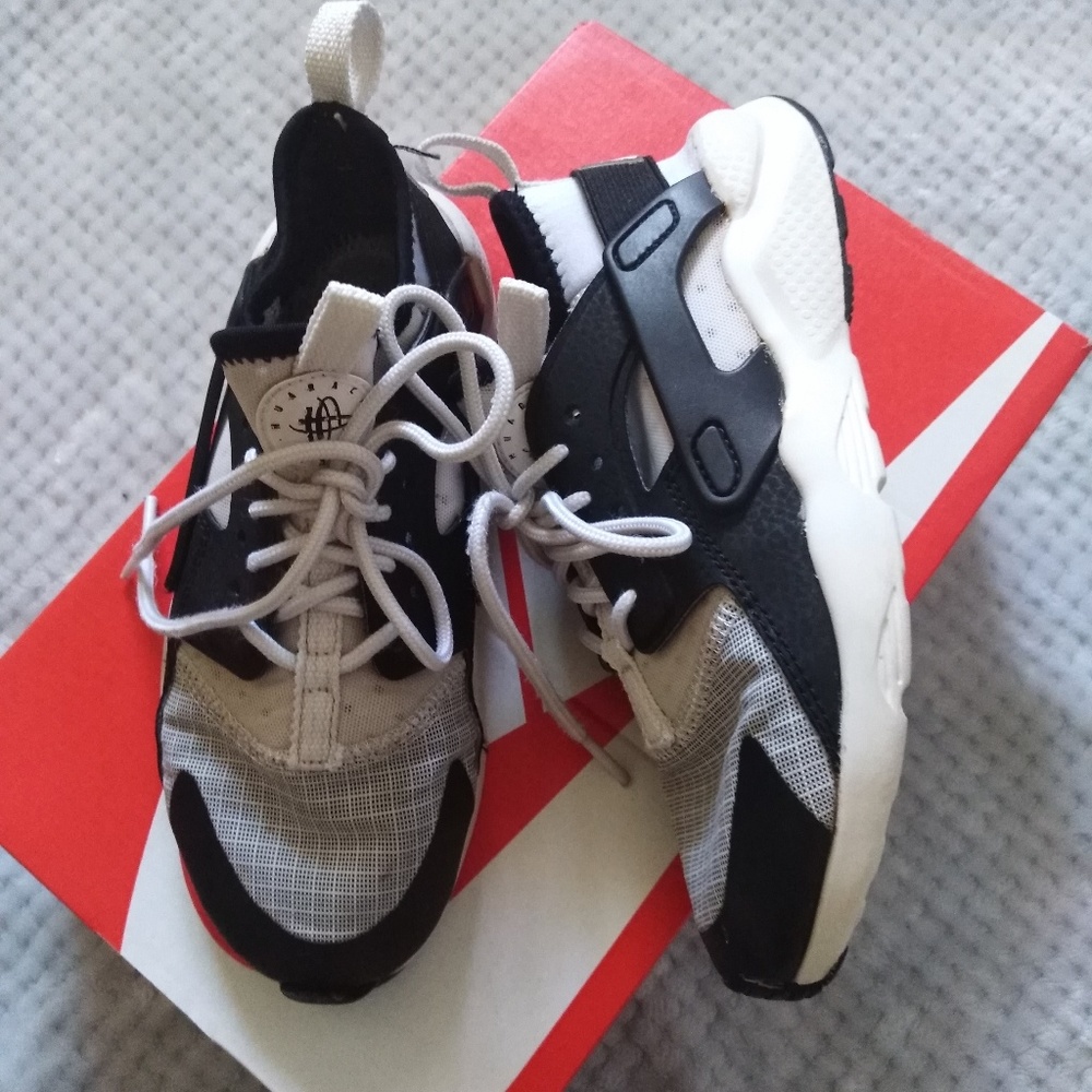 Nike hurrache kids youth 1y